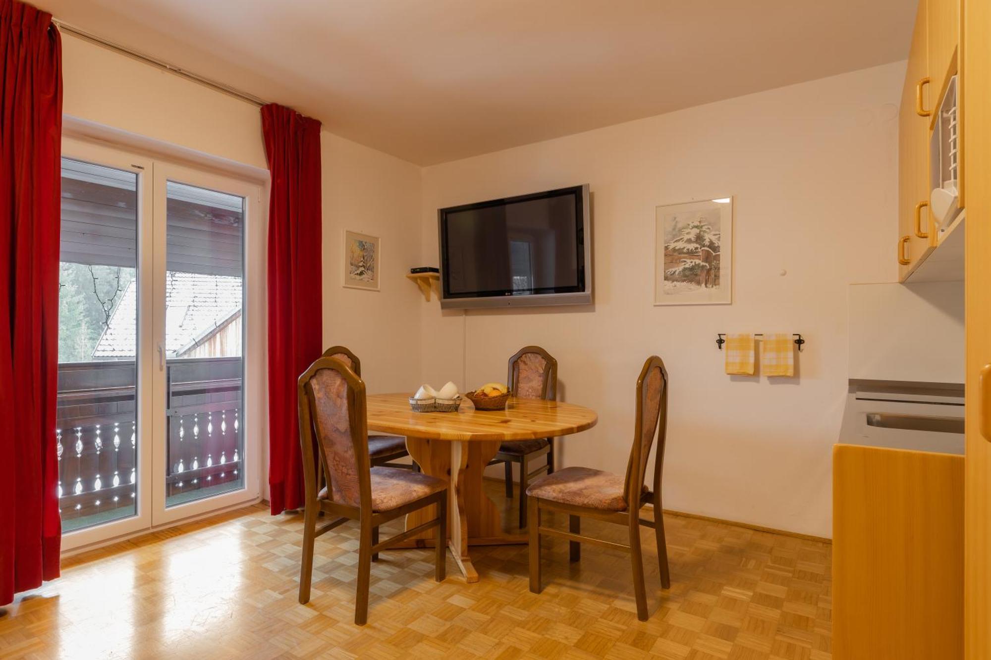 Apartments Rozle Kranjska Gora Pokoj fotografie
