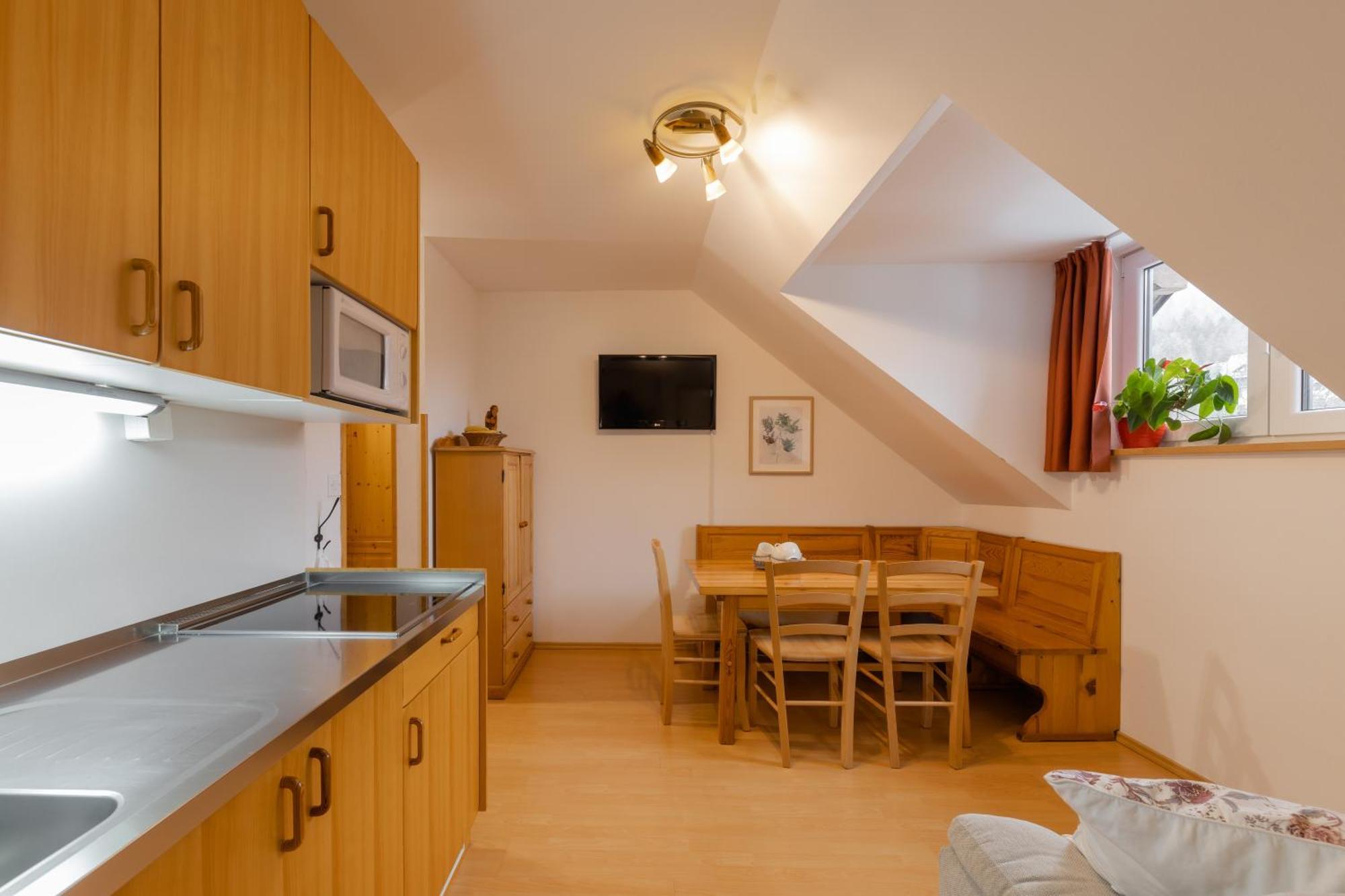 Apartments Rozle Kranjska Gora Pokoj fotografie